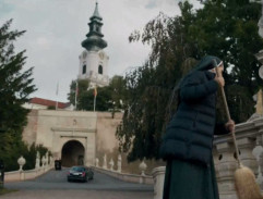 Lolo prichádza k Biskupovi