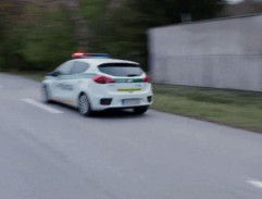 Polícia vezie Naďu do SOLISu