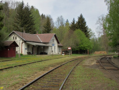 Nádraží ve Skviříně