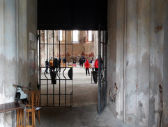 2. Hlavně ať se to nedozví máma