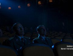 Promítání Kuratoria