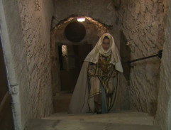 Vstup do středověkého sklepa