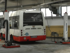 Diskuze v garážích