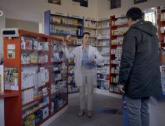 Výslech v lékárně