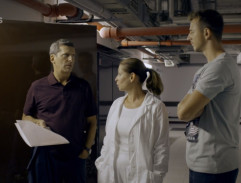 Chodba před pitevnou