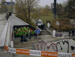 Vyšetřování u podchodu