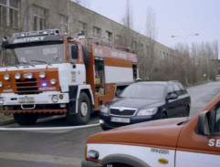 Příjezd k požáru