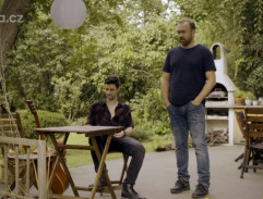 S04E12 Můj dům, můj hrad