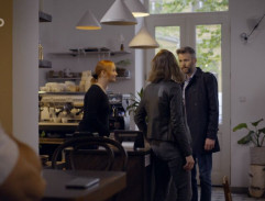 V kavárně před vraždou