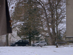 Socha před kostelem