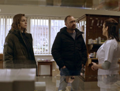 Výslech v lékárně