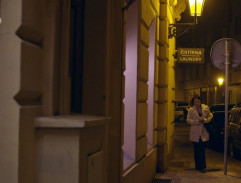 Před noční lékárnou