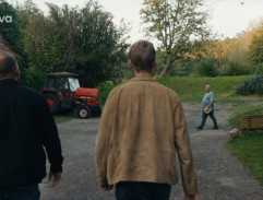 S09E04 Venkovská idyla