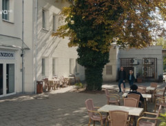 Příchod do penzionu