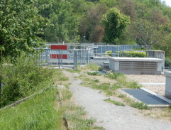 Vyšetřování u řeky