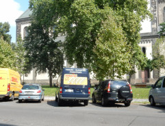 Policisté se Seidlovou