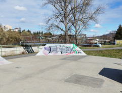 Mrtvý ve skateparku