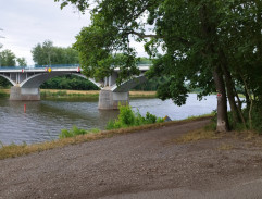 Postřelený motocyklista