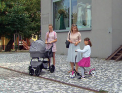 U svatebního salonu II