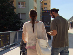 U obchodního centra