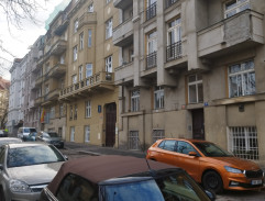 Bydliště Láníkových