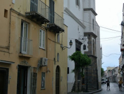 Marge na autobusové zastávce