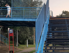 Zloděj utíká před policií