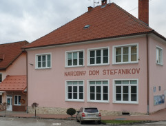 Ervín čaká na Táňu