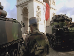 U Vítězného oblouku