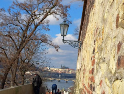 Vzducholoď nad Hradčanami