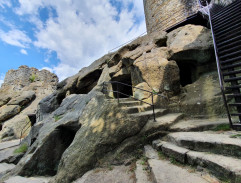 Na hradě čarodějnic