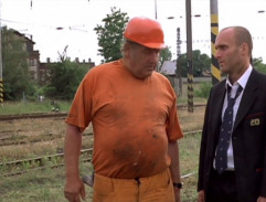 Karel s Ludvikom v koľajisku