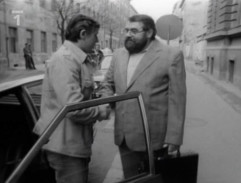 Kdo chytá štěstí za pačesy