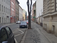 Kdo chytá štěstí za pačesy