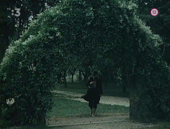 pred kostolom v Sobotišti