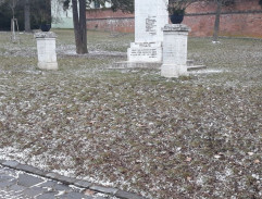 Pomník italským karbonářům