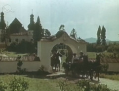 Z Bešeňovského kaštieľa odchádza koč