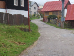 Zemani idú do krčmy