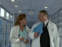 Průchod mezi pavilony