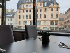 Na večeři v restauraci