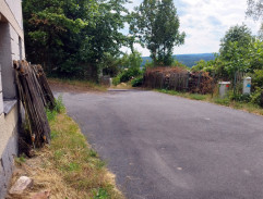 Před Tomášovým domem