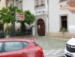 Do vinárny