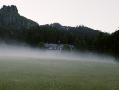 Dětský domov v Mandavě