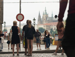 Přechod u Karlova mostu