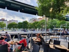 Masarykovo náměstí 2