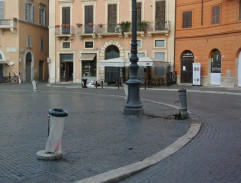 Marcella přijíždí 