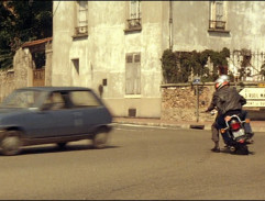 Atentátníci ujíždějí