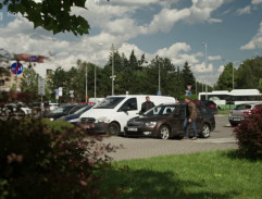 Na parkovišti u Prioru