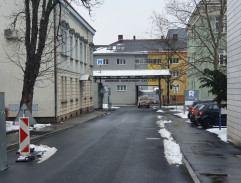 Vjezd do nemocnice