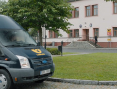 Poštovní doručovatelka